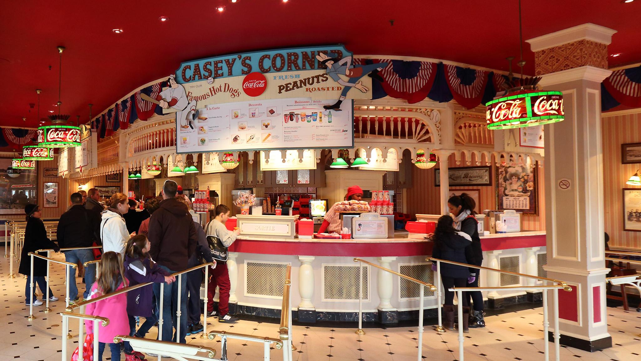 Casey S Corner Bookings And Menu Disneyland Paris