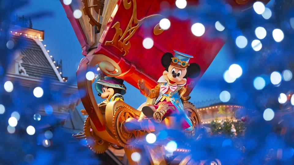 When Santa Fe Christmas Pageant 2022 Disneyland Paris