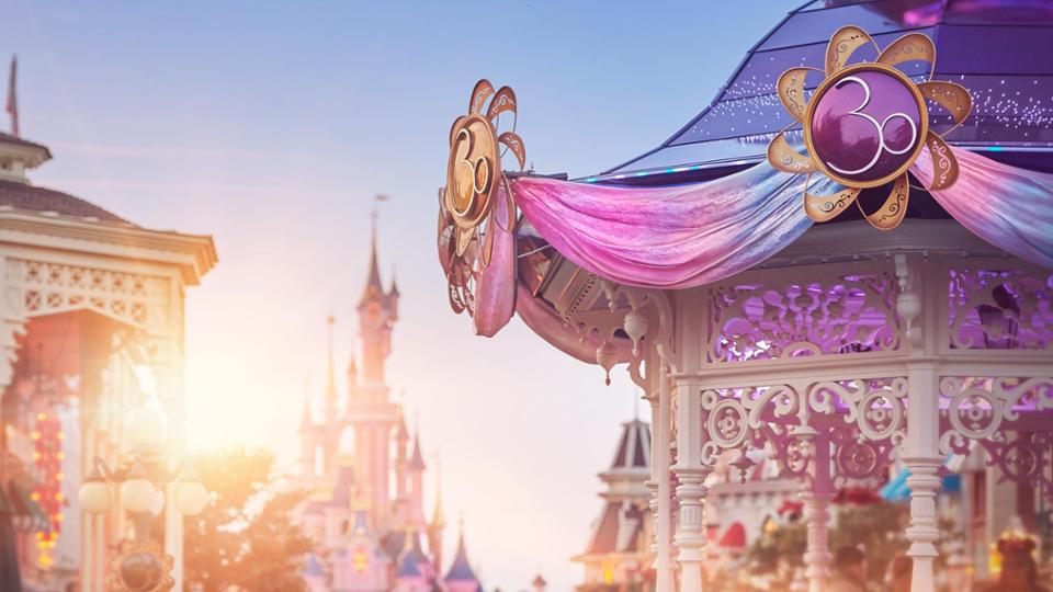 Choose the best time to visit Disneyland Paris Disneyland Paris