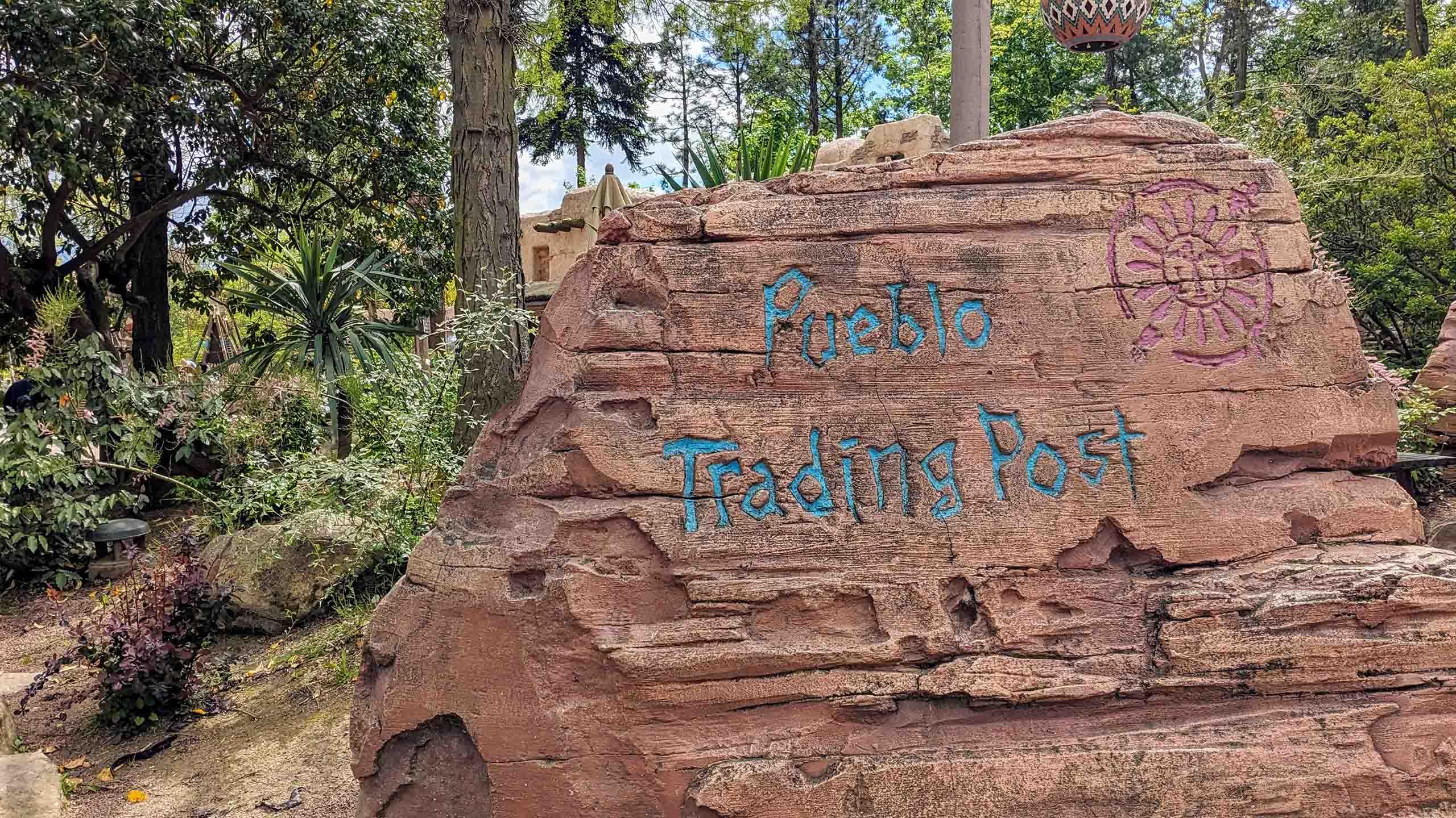 Pueblo Trading Post Shop Disneyland Paris