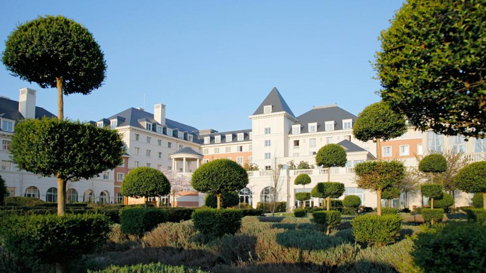 Dream Castle Fabulous Hotels Group Disneyland Paris