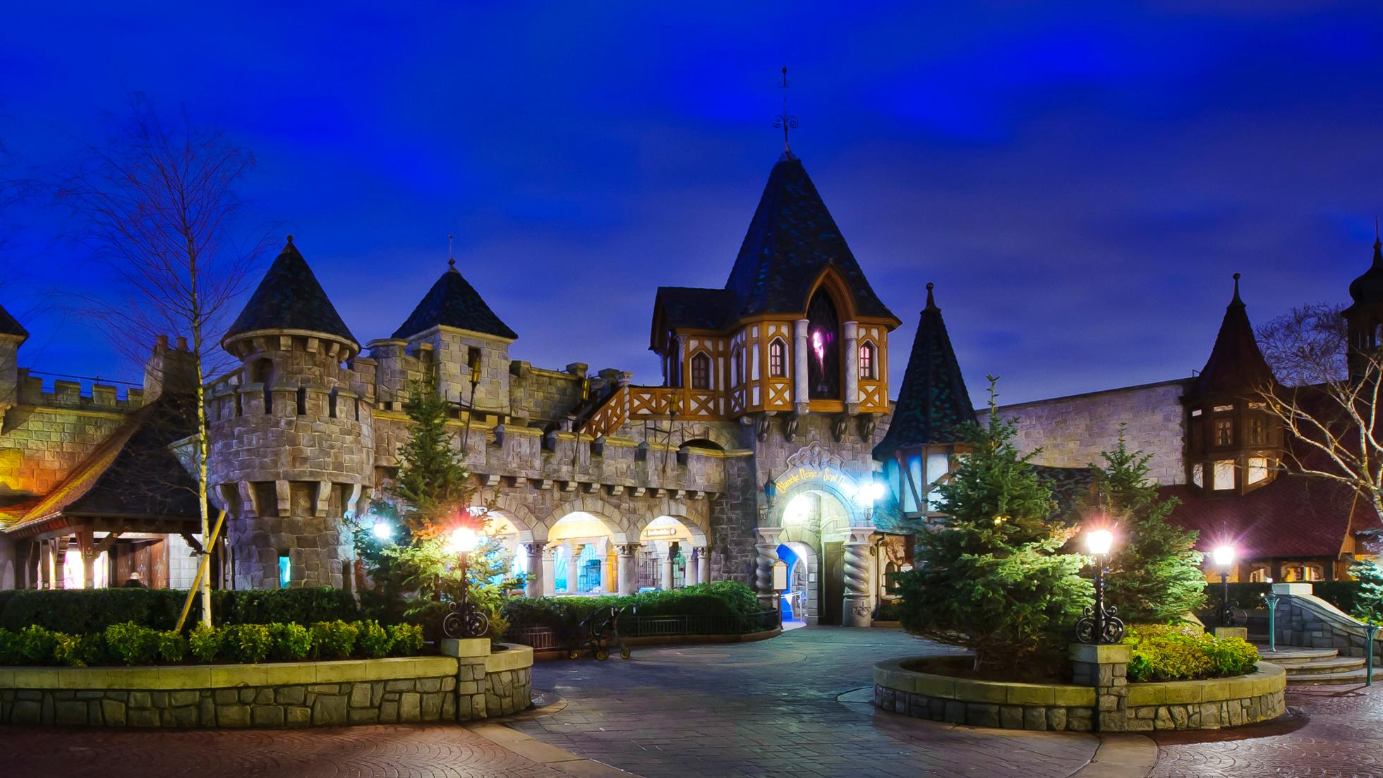 Blanche Neige Et Les Sept Nains L Attraction Disneyland Paris