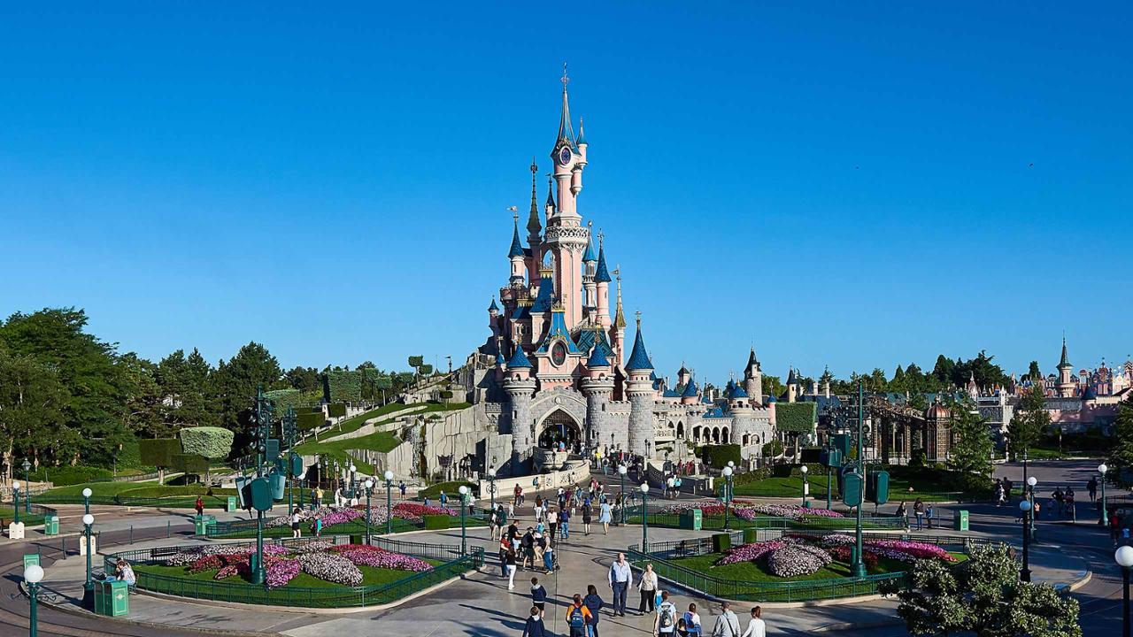 How Many Days Should You Plan for Disneyland Paris? 1