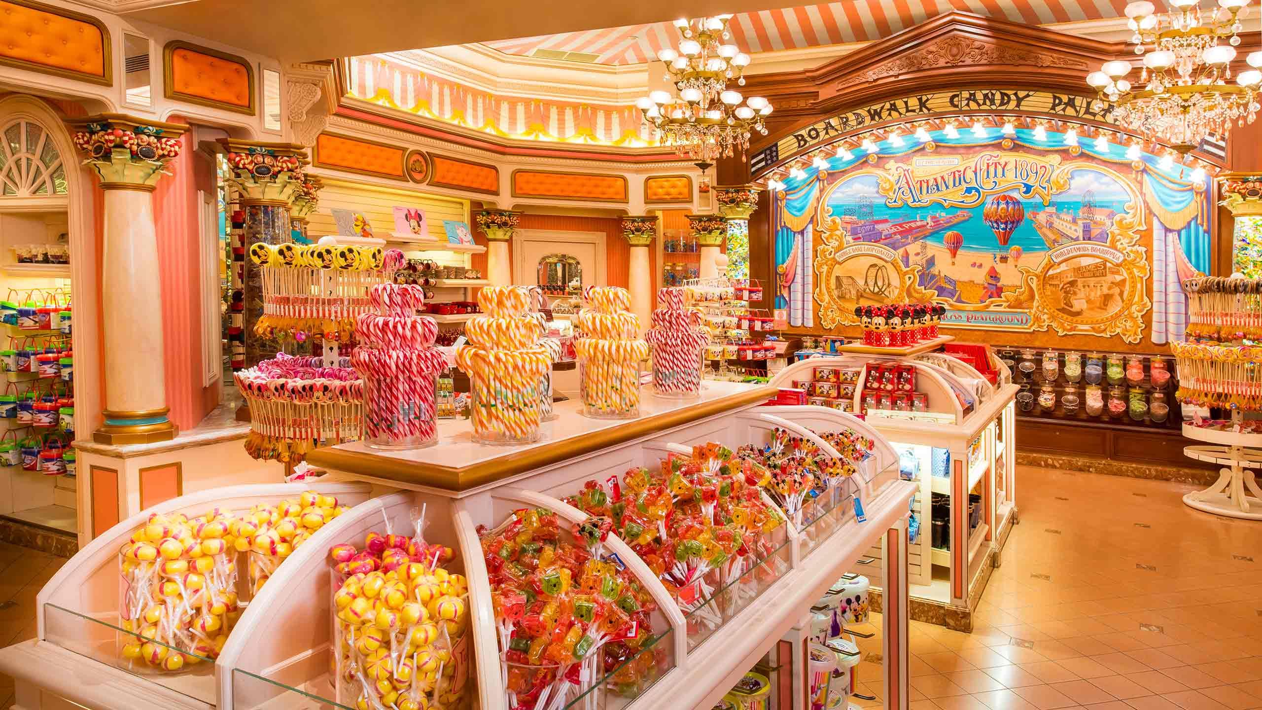 Boardwalk Candy Palace - Main Street, U.S.A. | Disneyland Paris