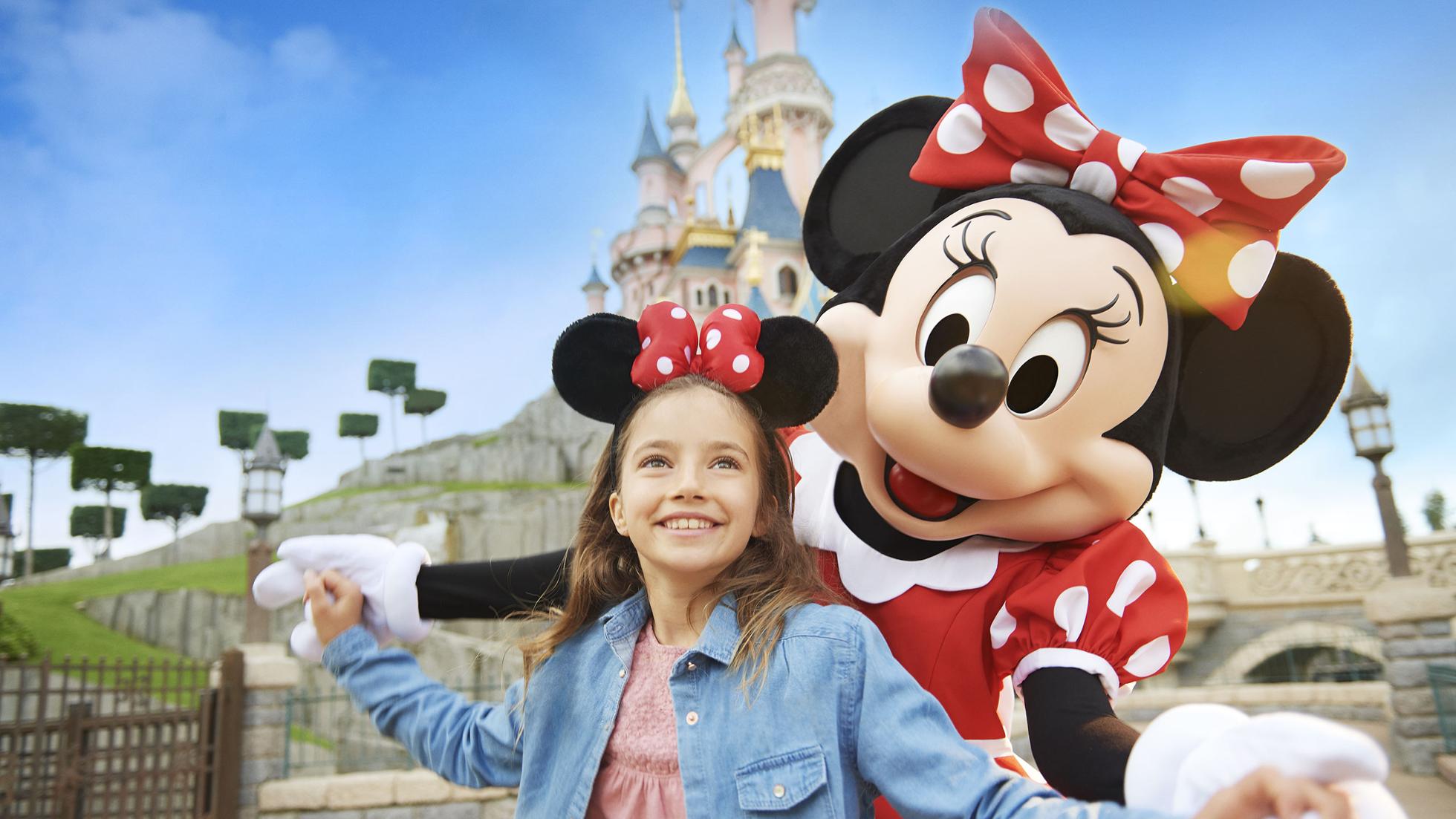 Meet and Greet across Europe with Minnie or her friends