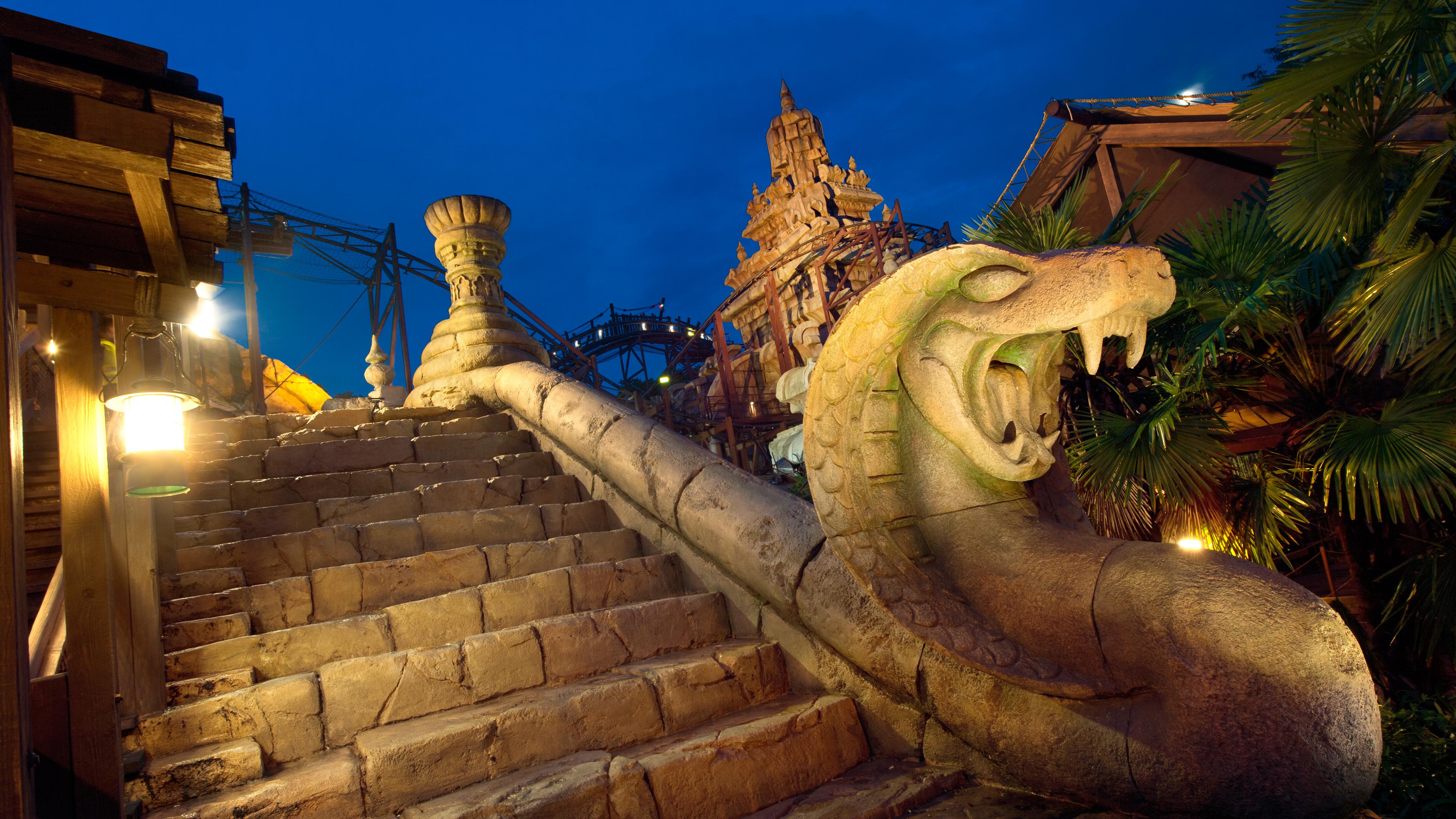 Indiana Jones and the Temple of Peril Attraction Disneyland Paris