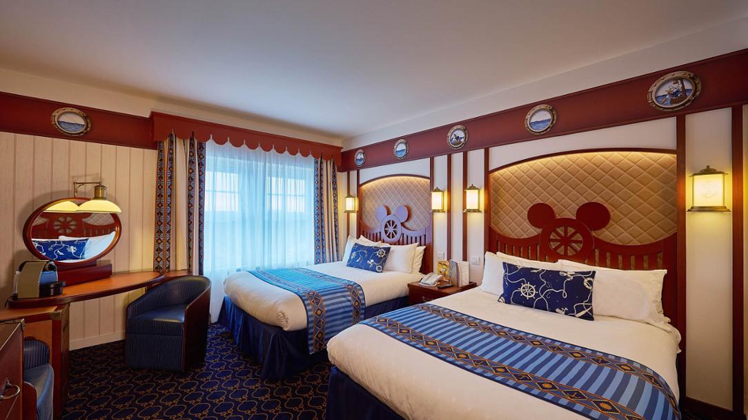 Hotel Club Rooms Suites Disneyland Paris