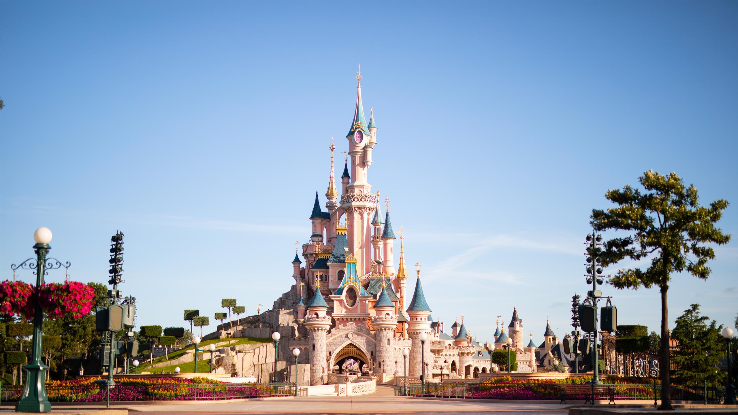 Attractions for all Disneyland Paris