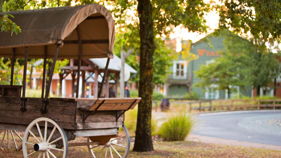 Disney's Hotel Cheyenne | Disneyland Paris