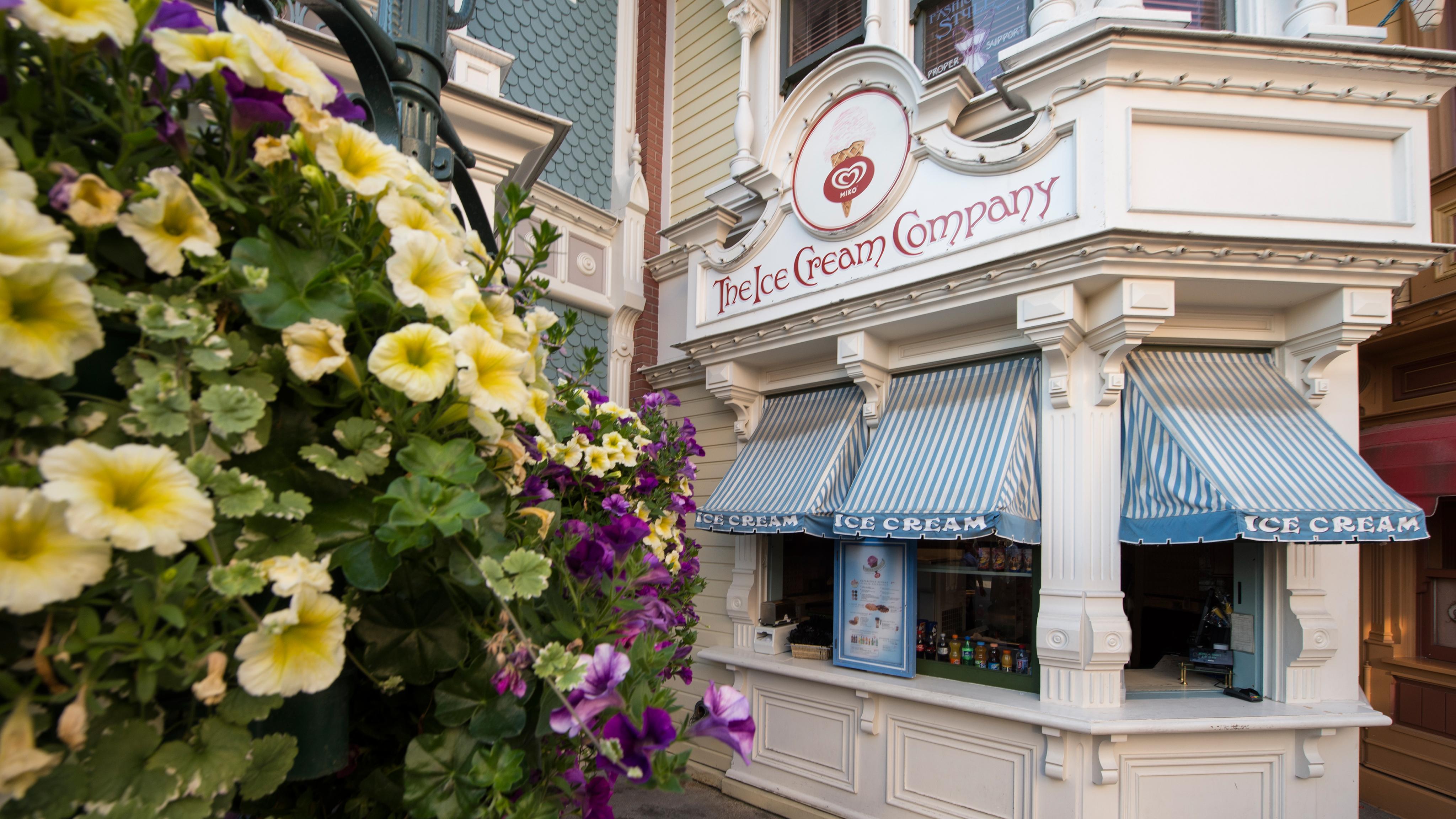 The Ice Cream Company - Glaces à Main Street | Disneyland Paris