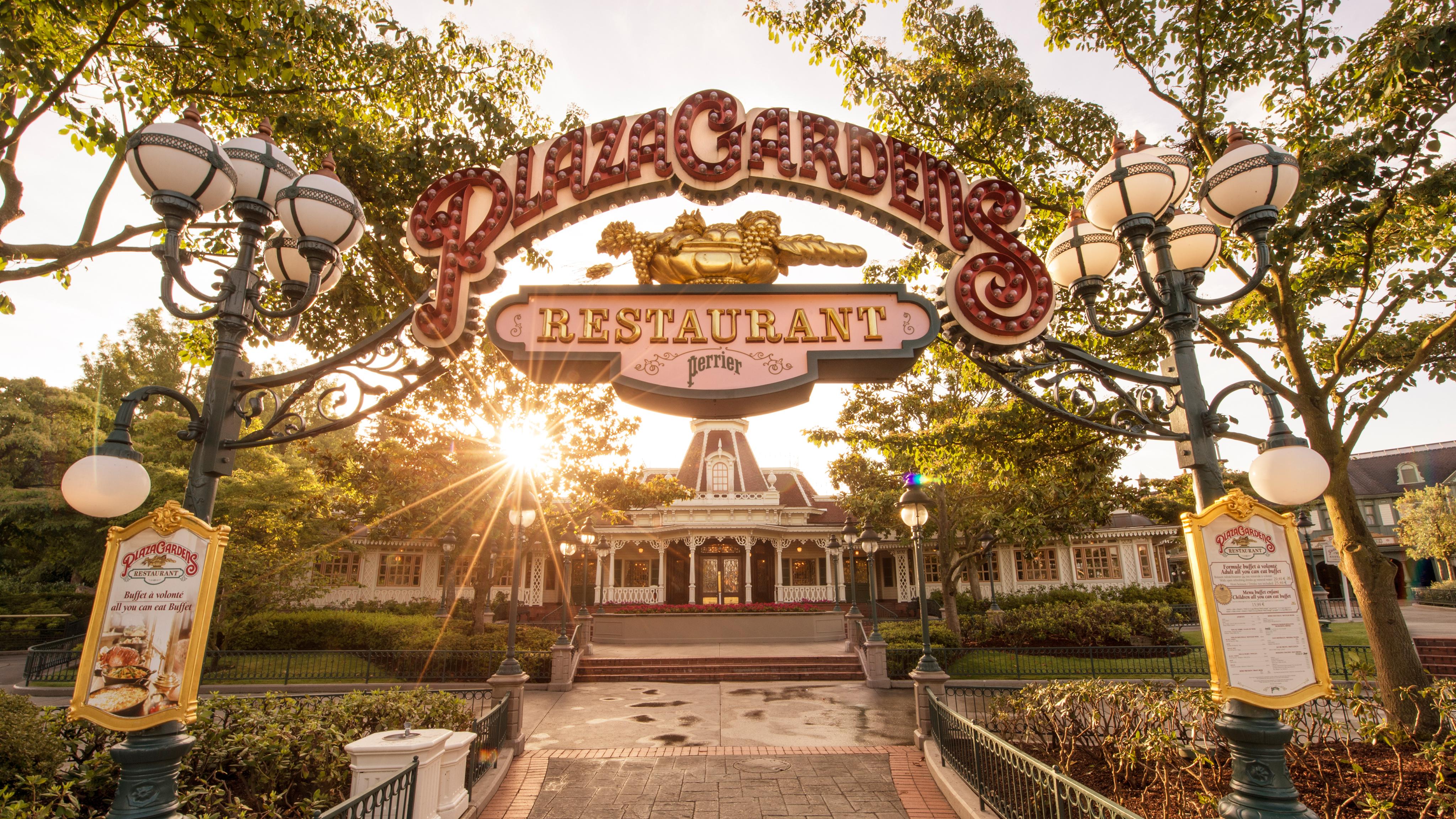 Plaza Gardens Restaurant Disneyland Paris