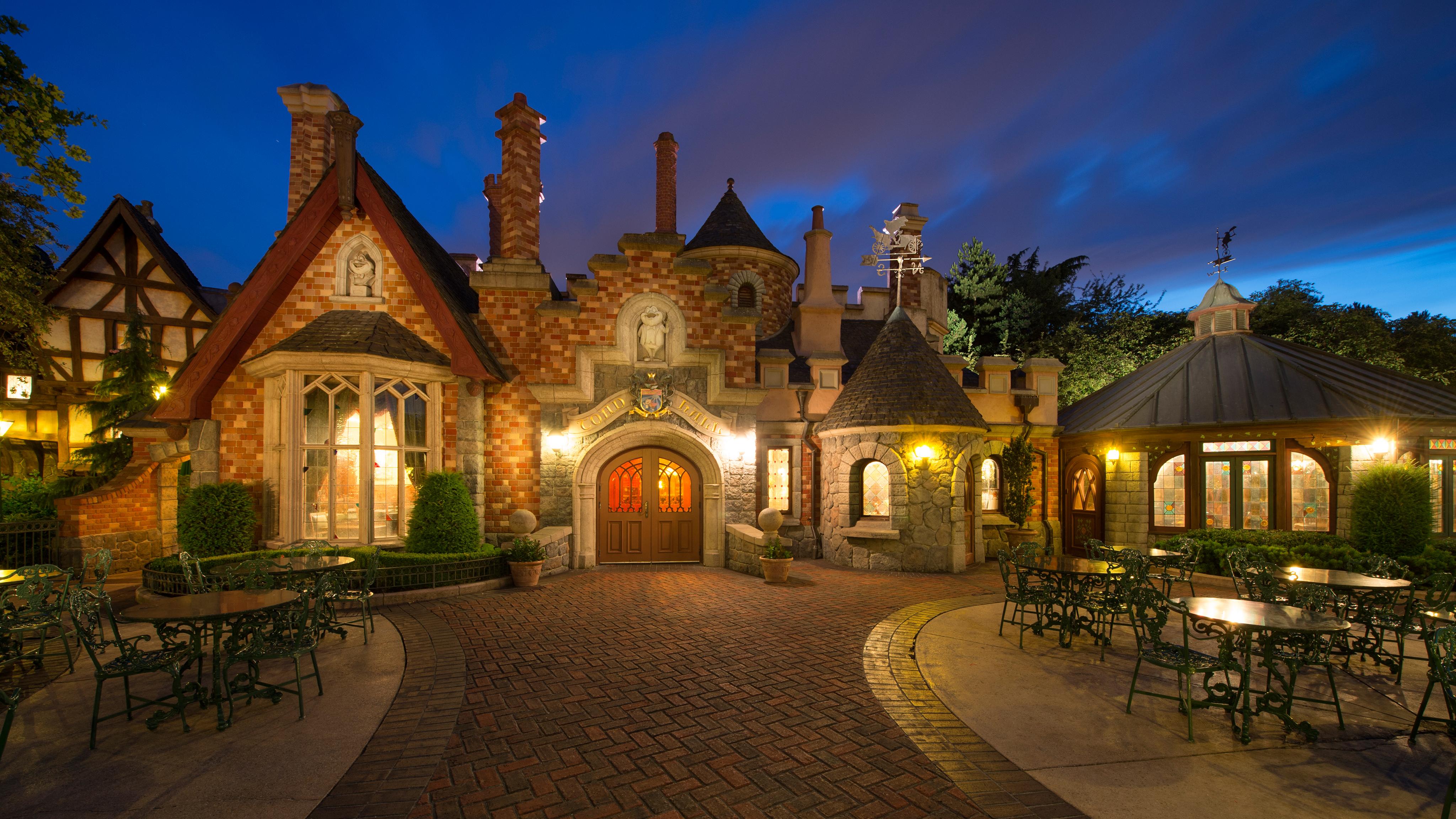 Toad Hall Restaurant | Disneyland Paris