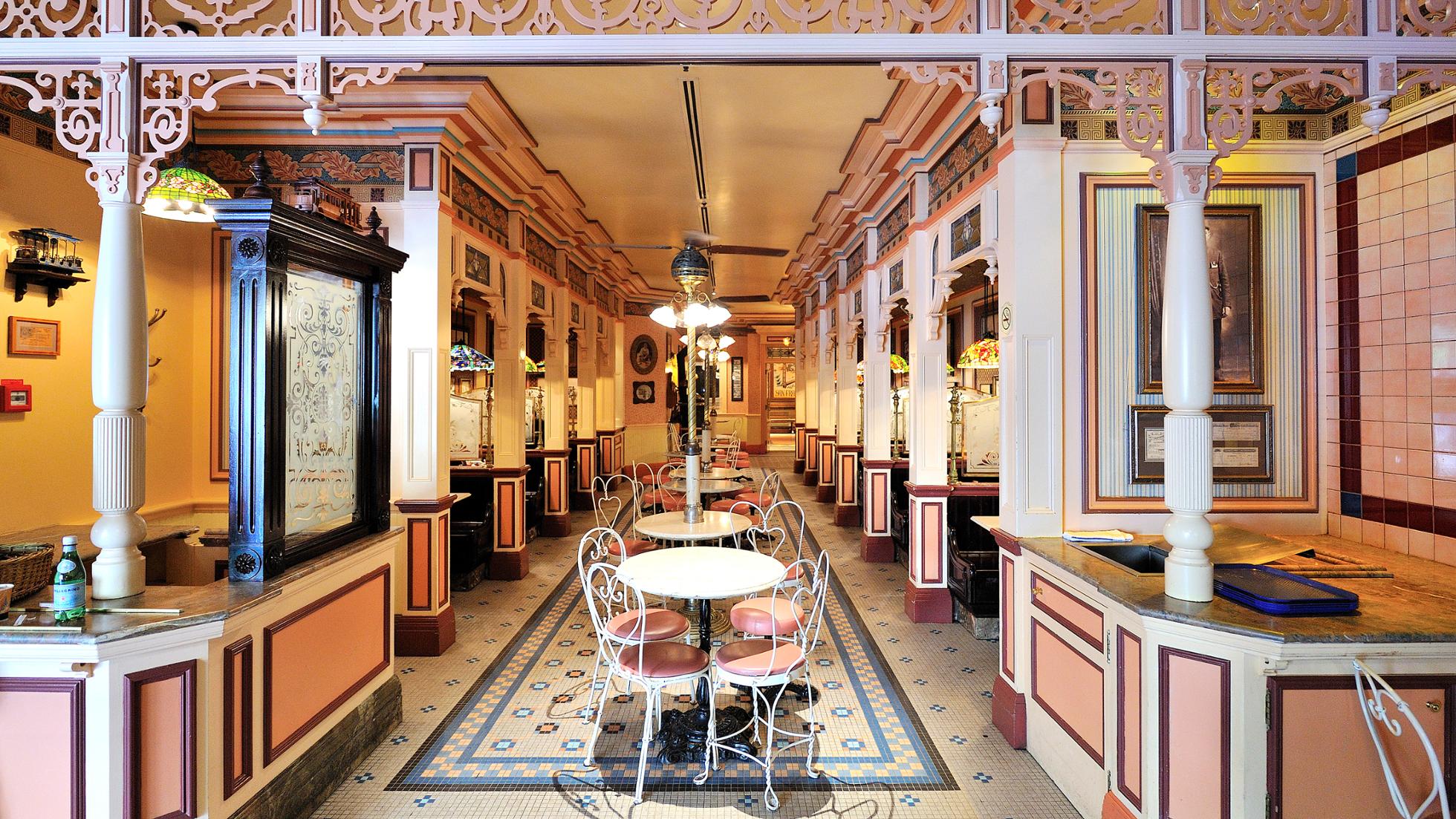 Cable Car Bake Shop Disneyland Paris